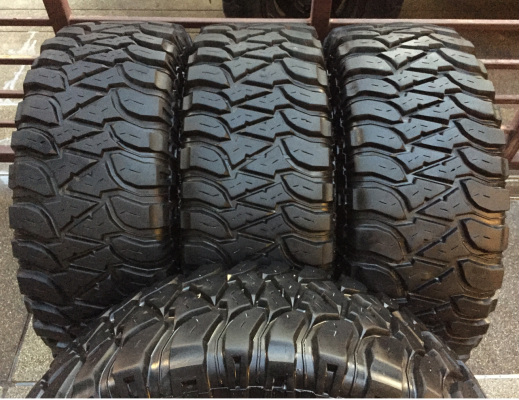 ยาง Mud Mickey Thompson 315 75 16 ปลายปี15 ดอกเต็ม ไม่มีปะ ราคาไม่แพง ยาง Mud Mickey Thompson 315 75 16 ปลายปี15 ดอกเต็ม ไม่มีปะ ราคาไม่แพง