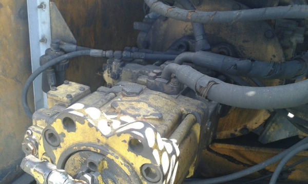 ขายรถแบคโฮ KOBELCO SK07-// รุ่น HDL คอลโทรลสั้น ตัวเดินใหญ่ ราคา 550000