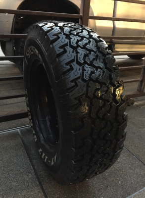 เศษยาง All Silverstone 265 70 16 ปลายปี15 ดอกเต็ม ไม่มีปะ ราคาไม่แพง