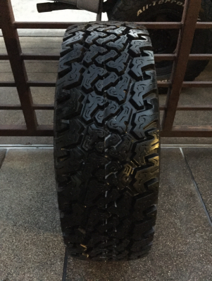 เศษยาง All Silverstone 265 70 16 ปลายปี15 ดอกเต็ม ไม่มีปะ ราคาไม่แพง