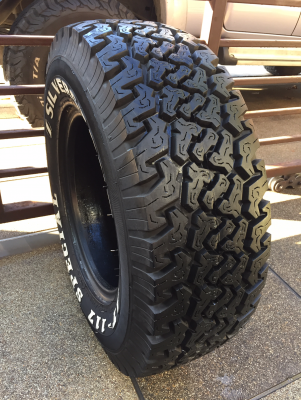 เศษยาง All Silverstone 265 70 16 ปลายปี15 ดอกเต็ม ไม่มีปะ ราคาไม่แพง