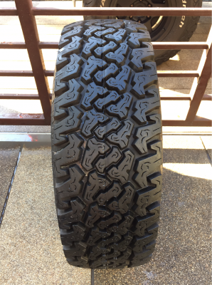 เศษยาง All Silverstone 265 70 16 ปลายปี15 ดอกเต็ม ไม่มีปะ ราคาไม่แพง