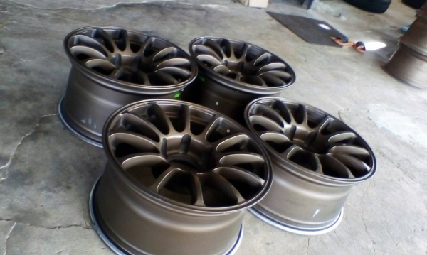 ล้อแม็กขอบ17 6รู139 ล้อแม็กขอบ17 6รู139