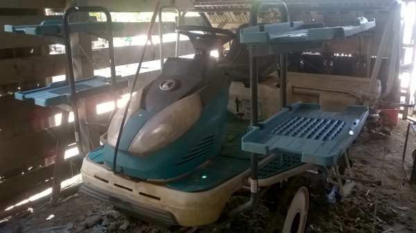 รถดำนา คูโบต้า นั่งขับ 6แถว  NSPU-68c