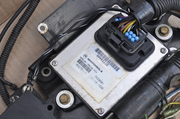 ขายอะไหล่เรือ ...... CDI  MERCURY + กา้นสูบyamaha 175 hp  + ใบพัด