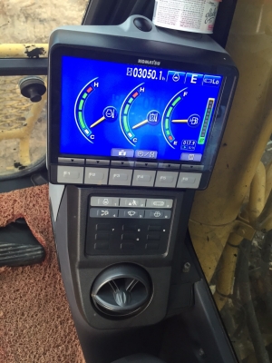 ขายดาวน์รถแบคโฮ KOMATSU PC200-8MO ทำ 3050ชั่วโมง สนใจโทร 081-970-1072 ขายดาวน์รถแบคโฮ KOMATSU PC200-8MO ทำ 3050ชั่วโมง สนใจโทร 081-970-1072