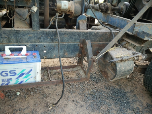 ขาย 6ล้อ bu พร้อมเครื่อง isuzu 100 แรง ตู้เกษตร 5ฟุต