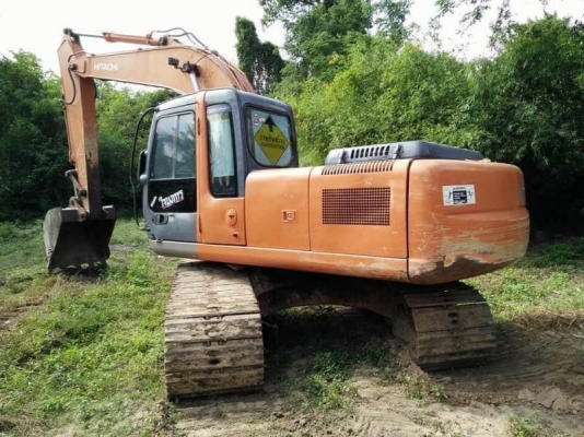 ขาย 1,290.000 HITACHI ZX200-1 ทำงาน 12,xxx ชม.เครื่องดี ปั้มแรง ไฟฟ้าครบ เปลี่ยน โช่ใหม่ เอวให้ใหม่ เอกสารเล่มทะเบียน  รถอยู่ จ.มหาสารคาม  090-772-3710 090-772-3708