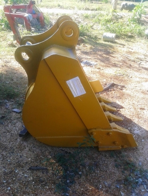 ขาย 1,290,000 Komatsu pc 160-8 ทำงาน 12,000 ชั่วโมง เครื่องดี ปัมดี ไฟฟ้าครบ แถมบุ้งกี้ใหม่ เอกสารเล่มทะเบียน รถอยู่ จ.ยโสธร 090-772-3710 090-772-3708 ขาย 1,290,000 Komatsu pc 160-8 ทำงาน 12,000 ชั่วโมง เครื่องดี ปัมดี ไฟฟ้าครบ แถมบุ้งกี้ใหม่ เอกสารเล่มทะเบียน รถอยู่ จ.ยโสธร 090-772-3710 090-772-3708