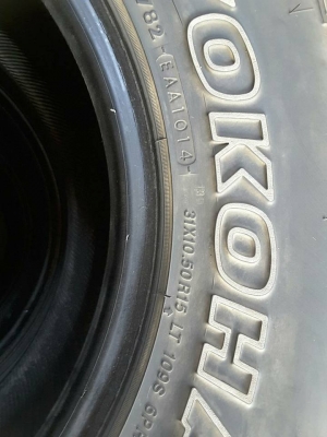 Yokohama AT-S ขนาด 31/10.5/15 ปี 14 สวยๆ 1ชุด