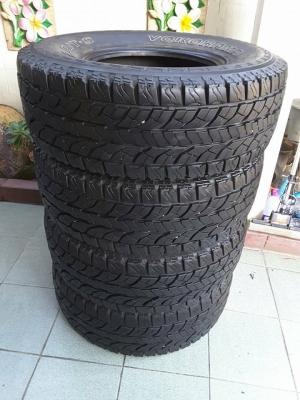 Yokohama AT-S ขนาด 31/10.5/15 ปี 14 สวยๆ 1ชุด