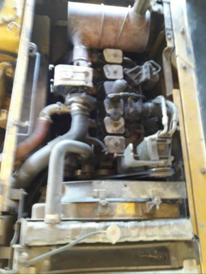 ขาย 1,380,000 KOMATSU  pc 200-7 ทำงาน 13,xxx ชั่วโมง เครื่องดี โช่หนา เอวแน่น ปั้มดีไฟฟ้าครบ  เอกสารเล่มทะเบียน รถอยู่ จ.ลำปาง  090-772-3710 090-772-3708