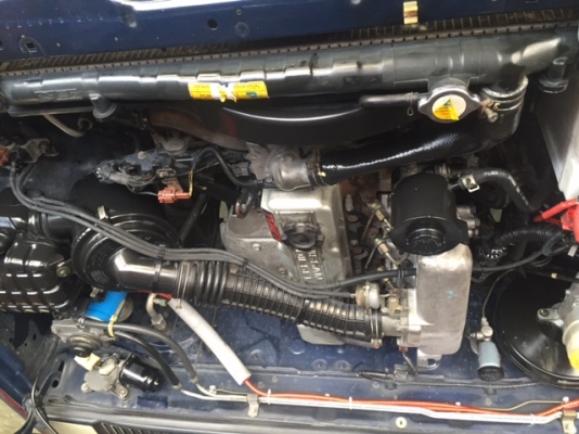 ฟอนเทีย 03 เครื่อง 2700 CC เกียร์ธรรมดา