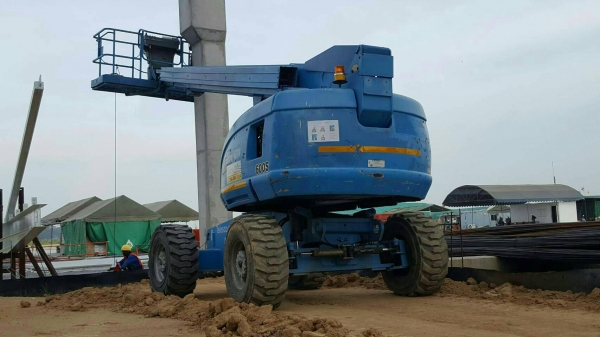 รถกระเช้าดีเซลขนาด18เมตร รถกระเช้าดีเซลขนาด18เมตร