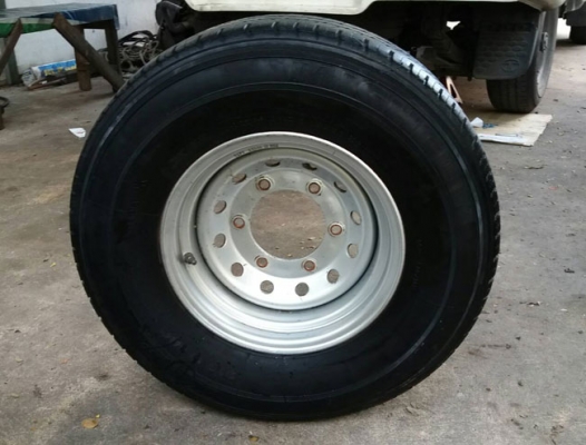 ขายยาง MICHELIN พร้อมกระทะล้อผ่า