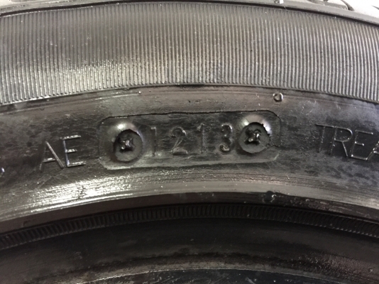 ขายยาง MAXXIS ซีรีย์ 155/70R12 ผลิตปี 13 ใส่รถ MIRA ขายยาง MAXXIS ซีรีย์ 155/70R12 ผลิตปี 13 ใส่รถ MIRA