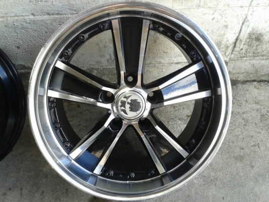 ขอบ17นิ้ว5รู114 ชุดนี้ ราคา 7400 บาท