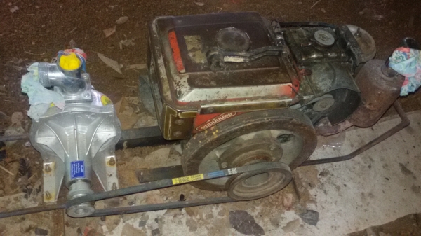 ขายเครื่องสูบน้ำ Yanma เจ้าพลัง 8.5 กับปั้ม Daichi ขนาด 2" ขายเครื่องสูบน้ำ Yanma เจ้าพลัง 8.5 กับปั้ม Daichi ขนาด 2"