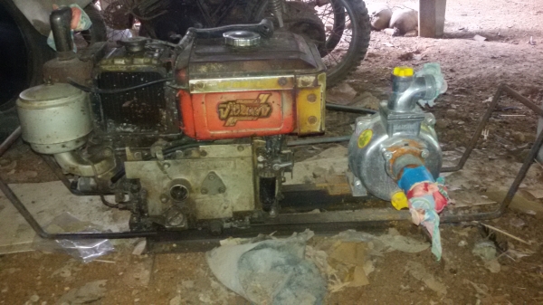 ขายเครื่องสูบน้ำ Yanma เจ้าพลัง 8.5 กับปั้ม Daichi ขนาด 2" ขายเครื่องสูบน้ำ Yanma เจ้าพลัง 8.5 กับปั้ม Daichi ขนาด 2"