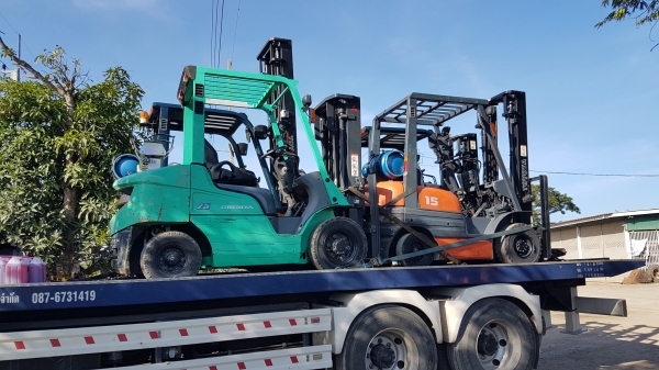 ขายด่วนรถยกMITSUBISHI FG25-20 ยก2.5ตันเสาสูง3เมตรยางตัน4เส้นตัวใหม่ล่าสุดรถนอกนำเข้ายังไม่เคยใช้งานในเมืองไทยเลย=รุ่นใหม่ขายถูกๆๆ รุ่นใหม่มือ 1 ของเมืองไทย ขายด่วนรถยกMITSUBISHI FG25-20 ยก2.5ตันเสาสูง3เมตรยางตัน4เส้นตัวใหม่ล่าสุดรถนอกนำเข้ายังไม่เคยใช้งานในเมืองไทยเลย=รุ่นใหม่ขายถูกๆๆ รุ่นใหม่มือ 1 ของเมืองไทย