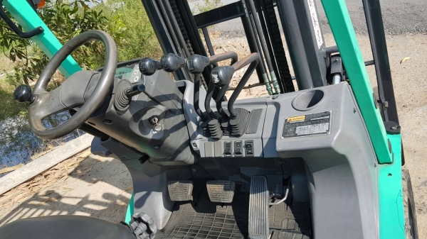 ขายด่วนรถยกMITSUBISHI FG25-20 ยก2.5ตันเสาสูง3เมตรยางตัน4เส้นตัวใหม่ล่าสุดรถนอกนำเข้ายังไม่เคยใช้งานในเมืองไทยเลย=รุ่นใหม่ขายถูกๆๆ รุ่นใหม่มือ 1 ของเมืองไทย ขายด่วนรถยกMITSUBISHI FG25-20 ยก2.5ตันเสาสูง3เมตรยางตัน4เส้นตัวใหม่ล่าสุดรถนอกนำเข้ายังไม่เคยใช้งานในเมืองไทยเลย=รุ่นใหม่ขายถูกๆๆ รุ่นใหม่มือ 1 ของเมืองไทย