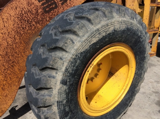 Komatsu 520 สภาพสวยเดิม ๆ นำเข้าจากญี่ปุ่น ถึงไทยแล้วครับ Komatsu 520 สภาพสวยเดิม ๆ นำเข้าจากญี่ปุ่น ถึงไทยแล้วครับ