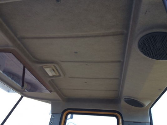 Kawasaki 85ZV ปี 2005 บุ้งกี๋ 3.7 คิว ใช้งาน 5 พันกว่าชม. แท้ ๆ จากญี่ปุ่น