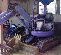 แบ็คโฮเล็ก พร้อมรถลาก