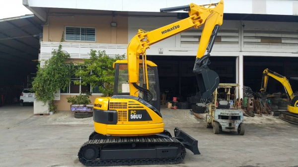 ขาย รถขุด KOMATSU รุ่น PC50UU-2- มือสองญี่ปุ่น แทรกเหล็ก สลัก บูท เอวแน่น 100\% ทั้งคัน ทำงานดี ทุกระบบ สวยพร้อมใช้งาน มือถือ/LINE ID : 0818754444