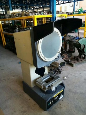 เครื่องวัดงาน Profile Projector