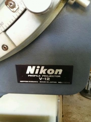 เครื่องวัดงาน Profile Projector