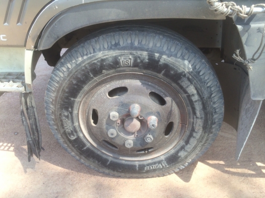 ขายรถHINO FD ตู้บรรทุกสิบบาน 195 แรง ปี47