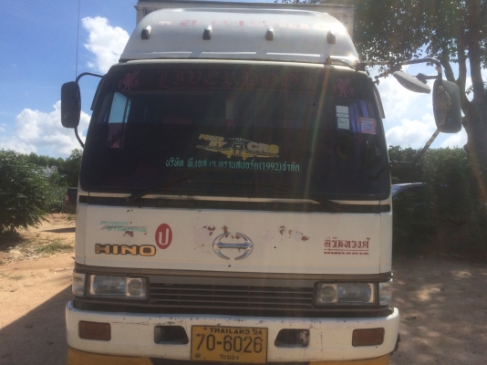 ขายรถHINO FD ตู้บรรทุกสิบบาน 195 แรง ปี47