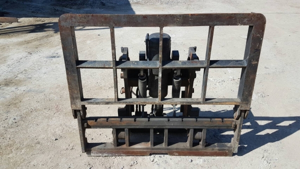 ขายด่วนชุดแผงงากะดกใส่กับรถฟอร์คลิฟต์โตต้ารุ่น6-7ขนาด2.5ตันเป็นของนอกใส่ตู้มาสถาพดีพร้อมใช้ ขายด่วนชุดแผงงากะดกใส่กับรถฟอร์คลิฟต์โตต้ารุ่น6-7ขนาด2.5ตันเป็นของนอกใส่ตู้มาสถาพดีพร้อมใช้