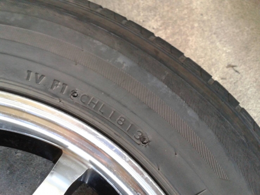 ขอบ16นิ้ว5รู100/114 พร้อมยาว ชุดนี้ ราคา 5900 บาท