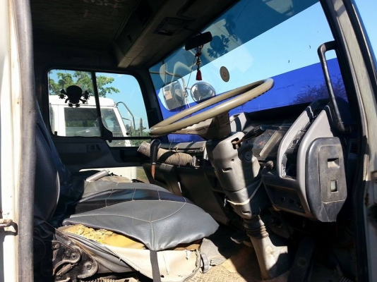 ขายรถบรรทุก ดั้ม2เพลา 3H เครื่อง195แรง HO7D สโลยก สภาพพร้อมใช้งาน เอกสารเล่มทะเบียนพร้อมโอน ราคา680,000 สนใจโทร 090-8588220คุณนะ 093-3258446คุณบิว หรือเข้าดูสินค้าอื่นๆได้ที่ www.narong2truck.com หรือ www.truck.in.th/498 หรือเพจFacebook ณรงค์ ซื้อขายรถมือ