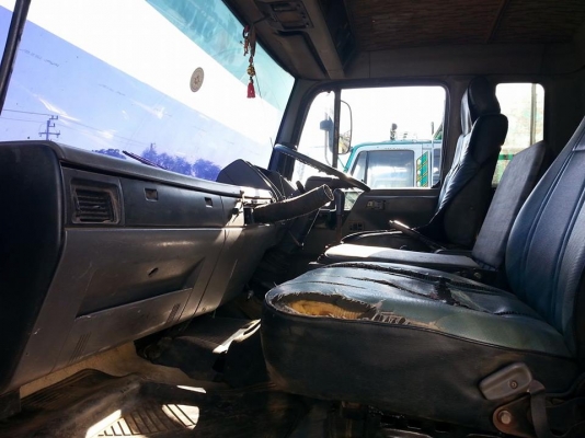 ขายรถบรรทุก ดั้ม2เพลา 3H เครื่อง195แรง HO7D สโลยก สภาพพร้อมใช้งาน เอกสารเล่มทะเบียนพร้อมโอน ราคา680,000 สนใจโทร 090-8588220คุณนะ 093-3258446คุณบิว หรือเข้าดูสินค้าอื่นๆได้ที่ www.narong2truck.com หรือ www.truck.in.th/498 หรือเพจFacebook ณรงค์ ซื้อขายรถมือ