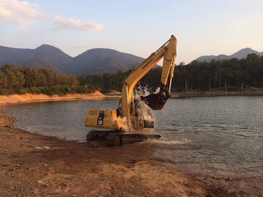 รถขุด KOMATSU PC100-3