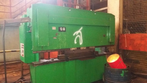 ขายเครื่องพับ10ฟุตLVDใต้หวันพับได้4.5มิลมีดครบพร้อมใช้ครับผม