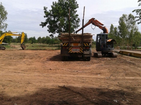 ขายรถแบ็คโค hitachi EX55URบูมสไลด์ คีบไม้ ต่อแขนแล้ว ไฟฟ้าครบ เก๋งแอร์เย็น ไฟฟ้าครบ สภาพใช้งานประจำ วางดาว์3แสนได้เงื่อนไขคุยได้