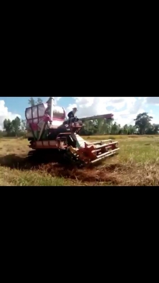 ขายรถเกี่ยวข้าว ไทยเจริญ ช่วงล่าง12เครื่องอีซูซุ6HH1 230เทอร์โบว์ ปั๊ม23สภาพเกี่ยวทุกวัน ช่วงล่างดี ขายรถเกี่ยวข้าว ไทยเจริญ ช่วงล่าง12เครื่องอีซูซุ6HH1 230เทอร์โบว์ ปั๊ม23สภาพเกี่ยวทุกวัน ช่วงล่างดี