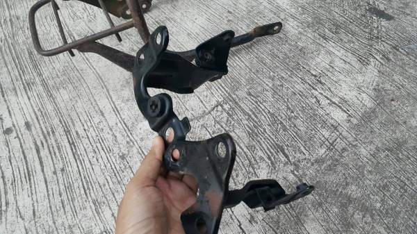 ตะแกรงท้ายและเหล็กโครงไมล์ mtx ตะแกรงท้ายและเหล็กโครงไมล์ mtx