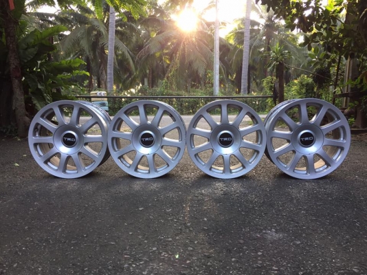 ขายล้อแท้Toyota TRD ขอบ18 ชุดละ 11,000 บาท