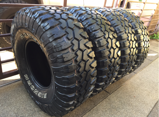 ยาง Mud Maxxis 35 12.5 R15 ดอกเต็ม ไม่มีปะ ราคาไม่แพง