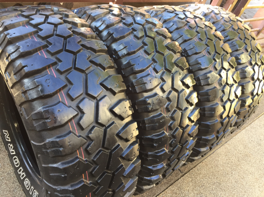 ยาง Mud Maxxis 32 11.5 R15 ดอกเต็ม ไม่มีปะ ราคาไม่แพง ยาง Mud Maxxis 32 11.5 R15 ดอกเต็ม ไม่มีปะ ราคาไม่แพง