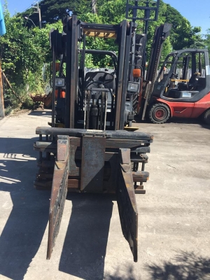 TCM FD20Z3  รถนอกเก่าญี่ปุ่น ดีเซล เสา 3 เมตร งาหนีบก้อนสี่เหลี่ยม