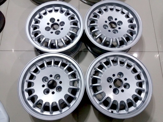 14 นิ้ว รายละเอียดด้านในครับ ตจว จัดส่ง ฟรีถึงบ้าน