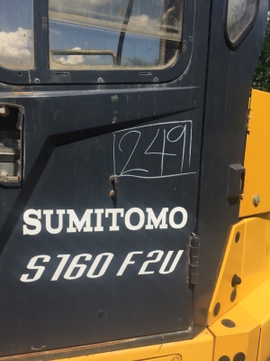 ขาย. รถขุด.   Sumjtomo. S160. F2u.  อามสวิง.     รถสวยเอกสารพร้อม. ชัวโมงน้อย ราคา.  550000    รถอยู่. กทม.