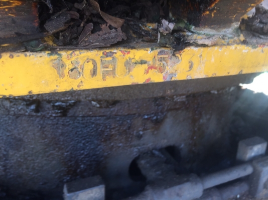 ขาย. รถขุด.   Sumjtomo. S160. F2u.  อามสวิง.     รถสวยเอกสารพร้อม. ชัวโมงน้อย ราคา.  550000    รถอยู่. กทม.