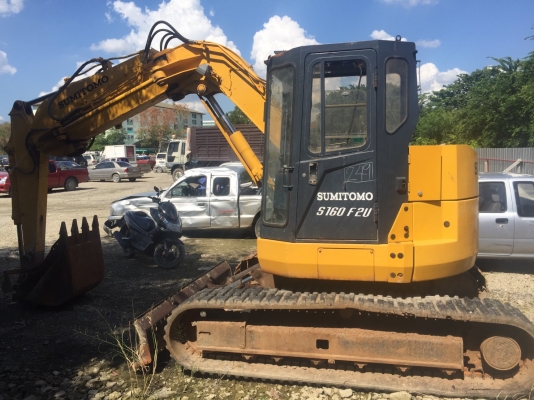 ขาย. รถขุด.   Sumjtomo. S160. F2u.  อามสวิง.     รถสวยเอกสารพร้อม. ชัวโมงน้อย ราคา.  550000    รถอยู่. กทม.